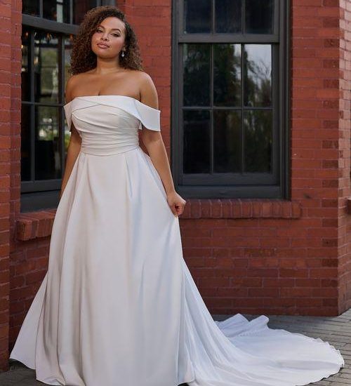 Style 29483 - Taille 14W à 28W (en boutique novembre 2025)