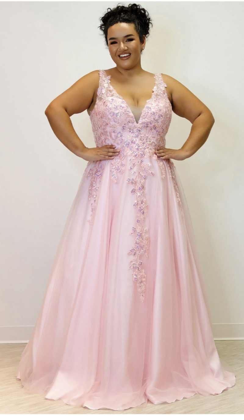 Style 2313 - Bientôt en boutique