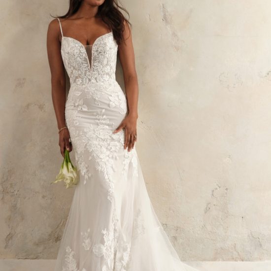 Virginia - En boutique Août 2026